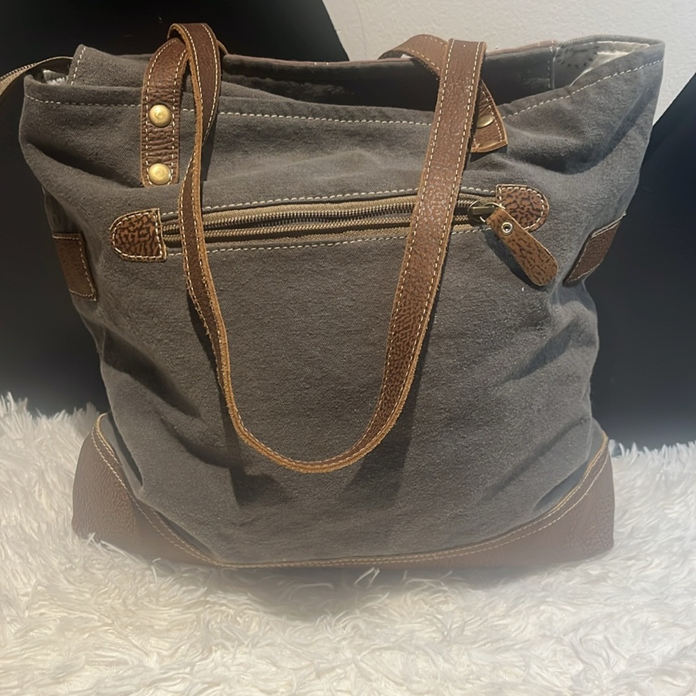 Myra Bag - image 2